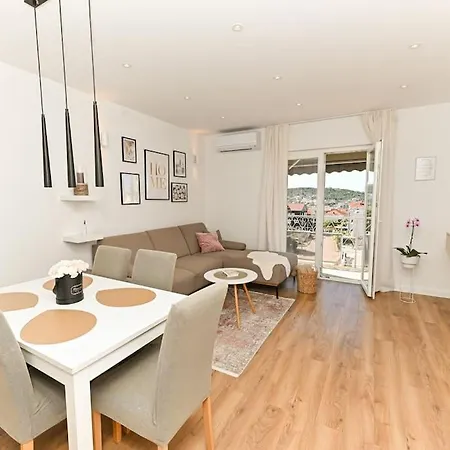 Dajana Feeling Of Apartment